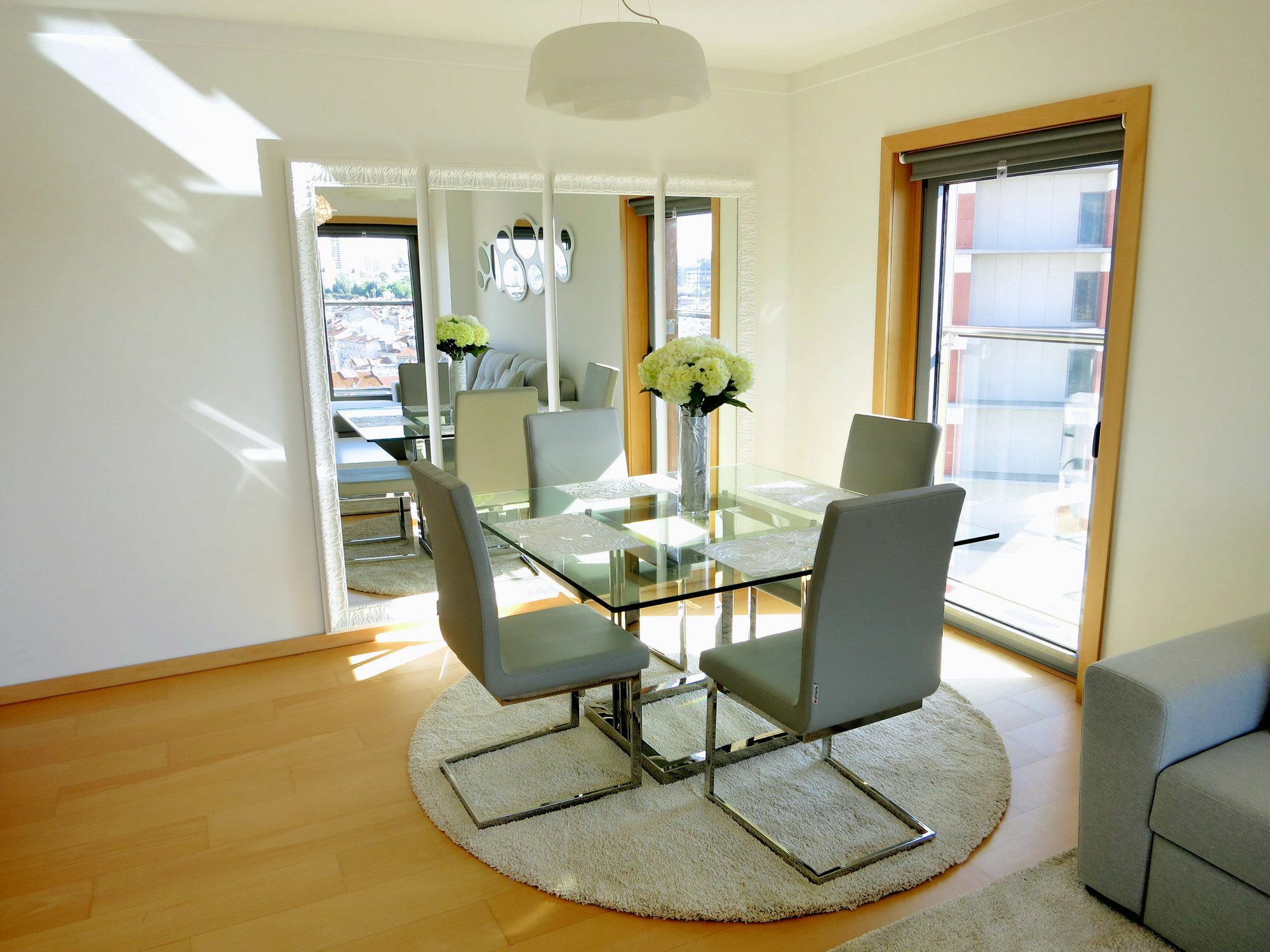 Superior In Apartment