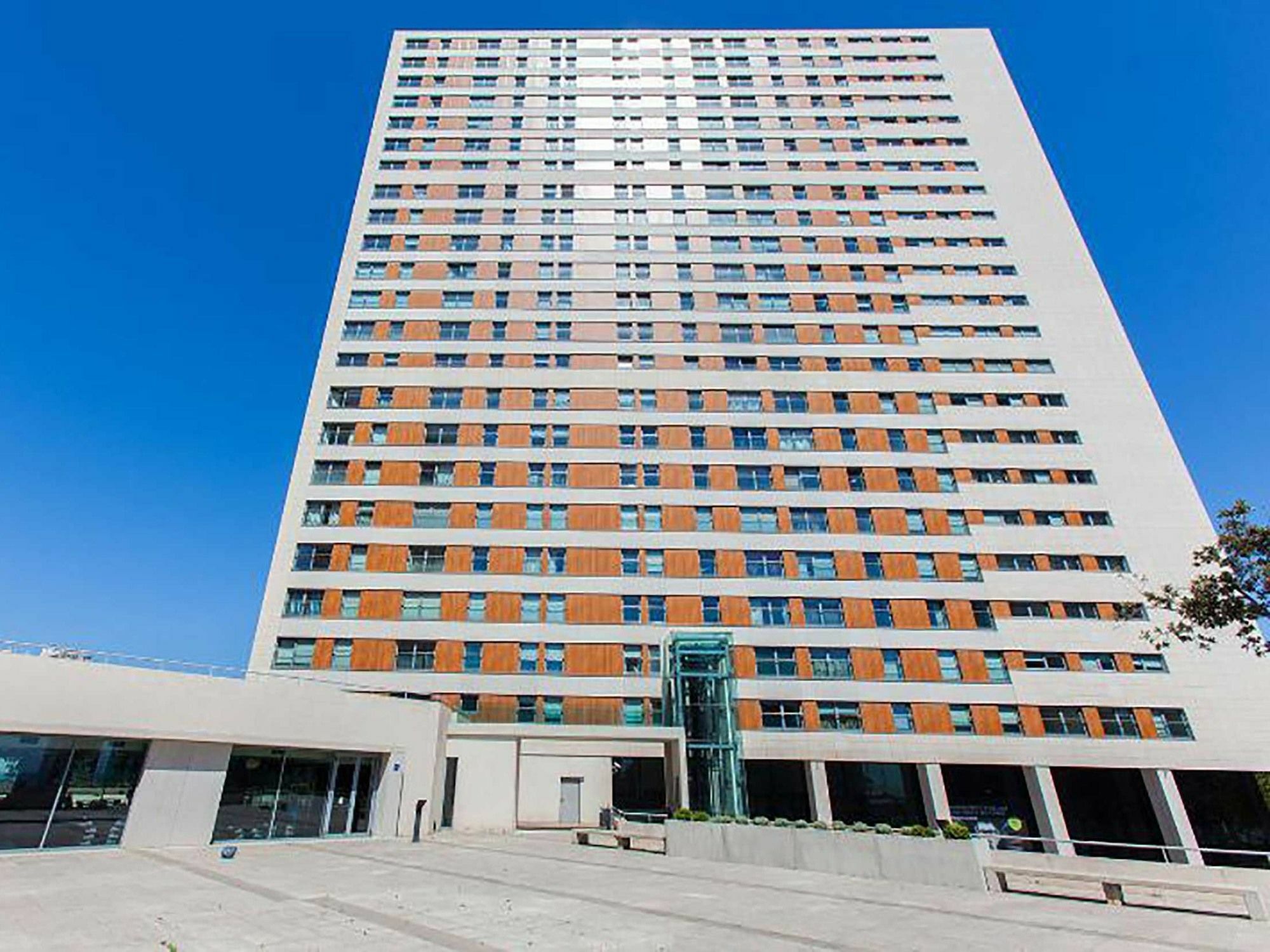 Superior In Apartment